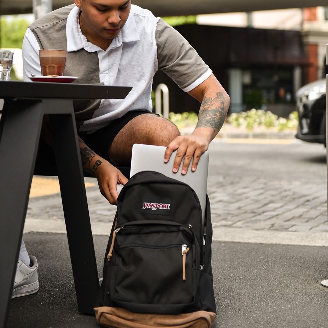 Trabajo - Mochilas JanSport